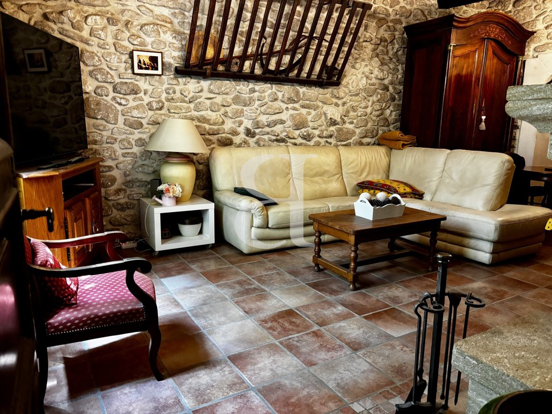 Villa in Saint-Rémy-de-Provence, Provence-Alpes-Côte d'Azur, France 4 - 18389787