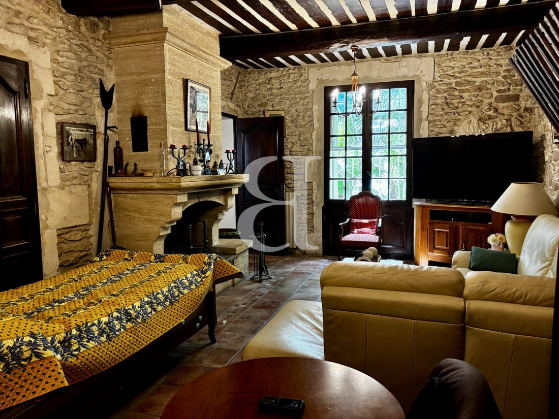 Villa in Saint-Rémy-de-Provence, Provence-Alpes-Côte d'Azur, France 5 - 18389787