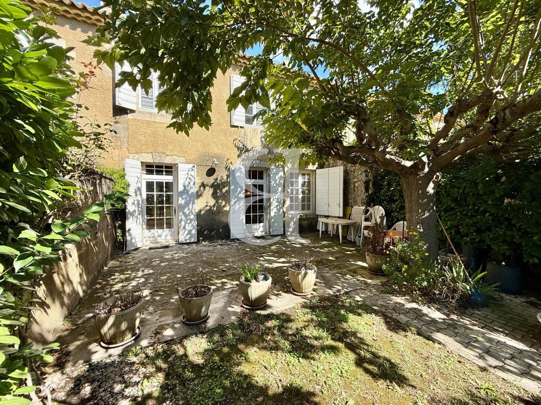 Country House in Saint-Rémy-de-Provence, Provence-Alpes-Côte d'Azur, France 3 - 16838241