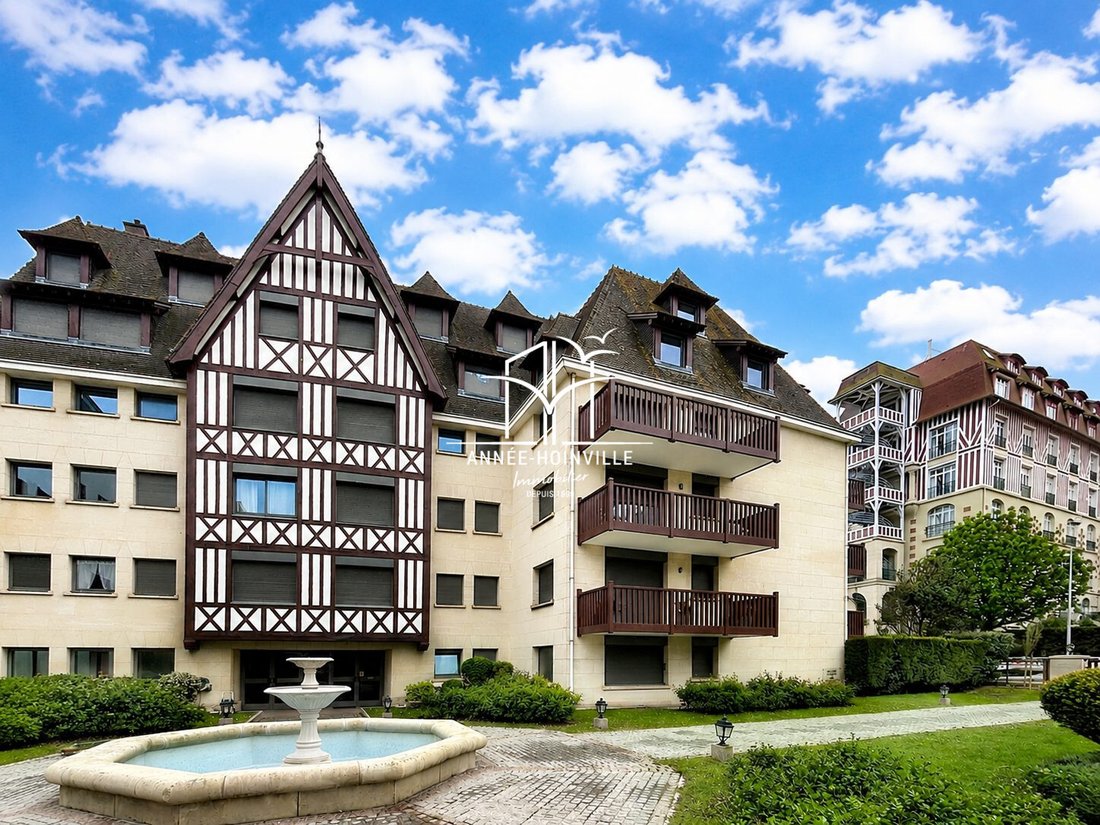 Apartment in Deauville, Normandy, France 1 - 17667675