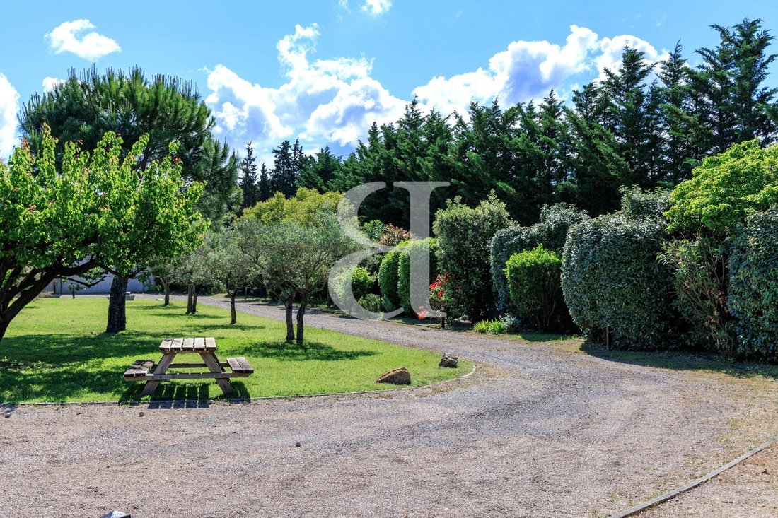 Villa in Ouest, Monteux, France 3 - 16838246