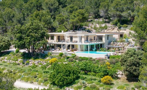 Villa in Caromb, Provence-Alpes-Côte d'Azur, France 1