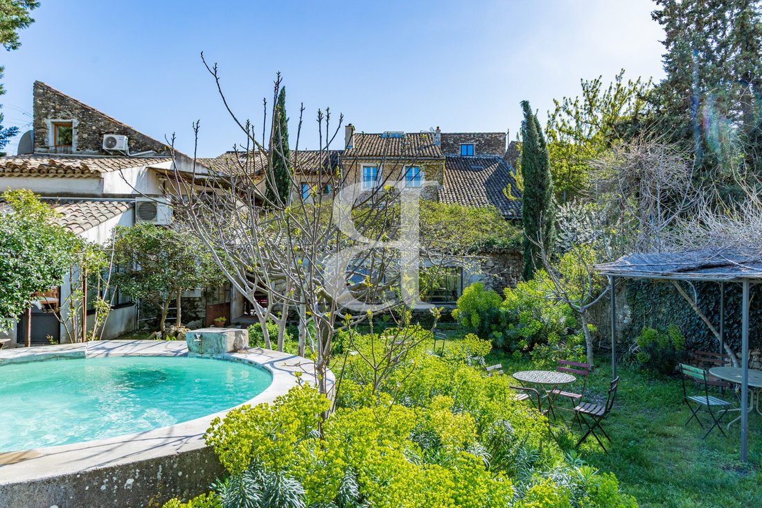 Country House in Sainte-Cécile-les-Vignes, Provence-Alpes-Côte d'Azur, France 2 - 17508168