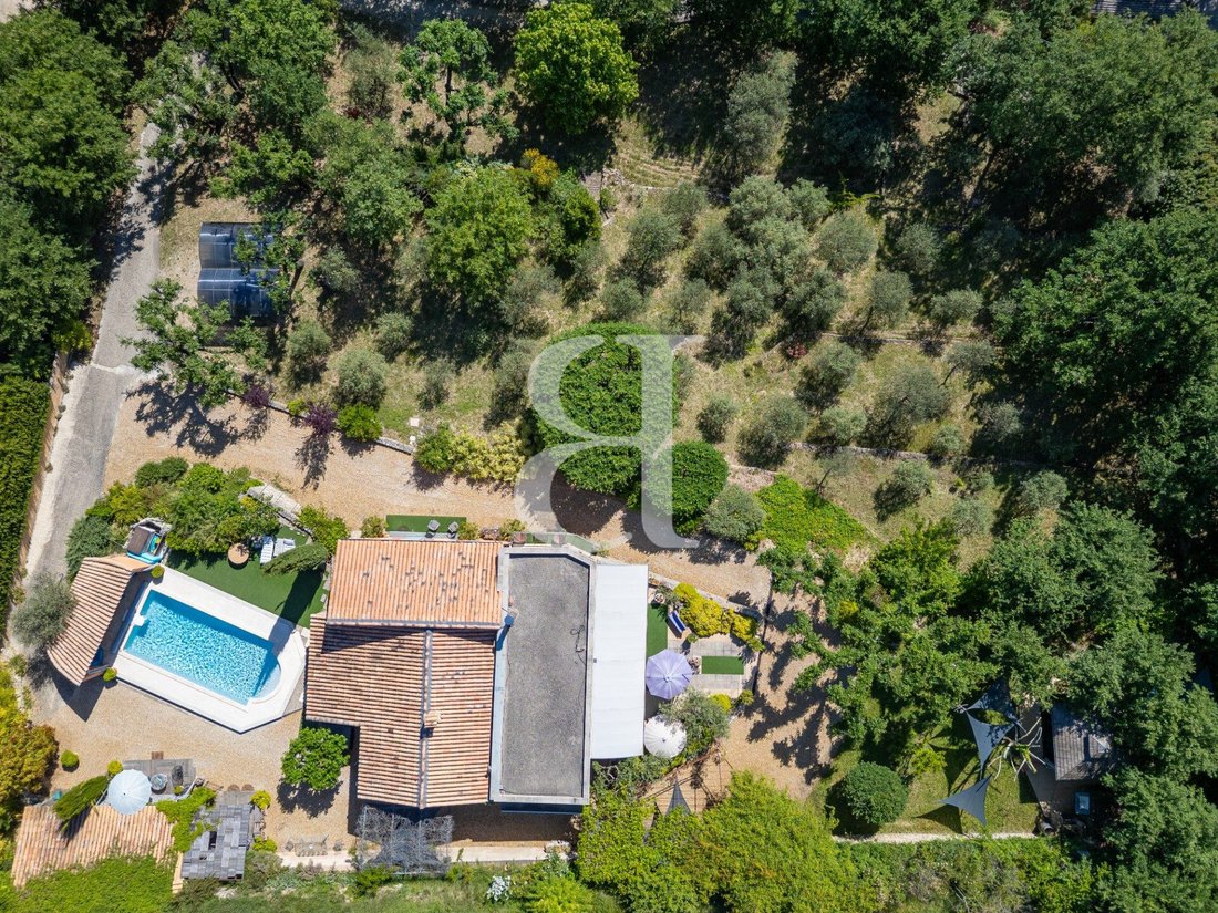 Villa in Entrechaux, Provence-Alpes-Côte d'Azur, France 5 - 16838230