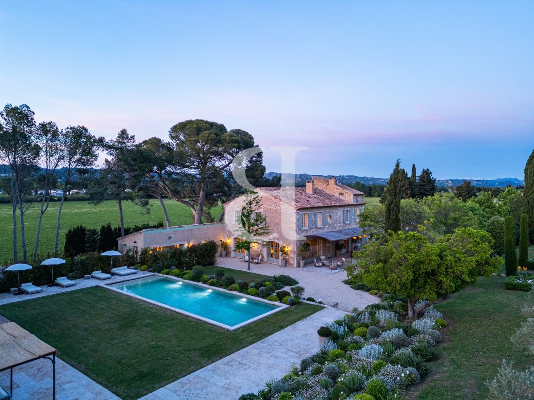 Country House in Paradou, Provence-Alpes-Côte d'Azur, France 5 - 16838270
