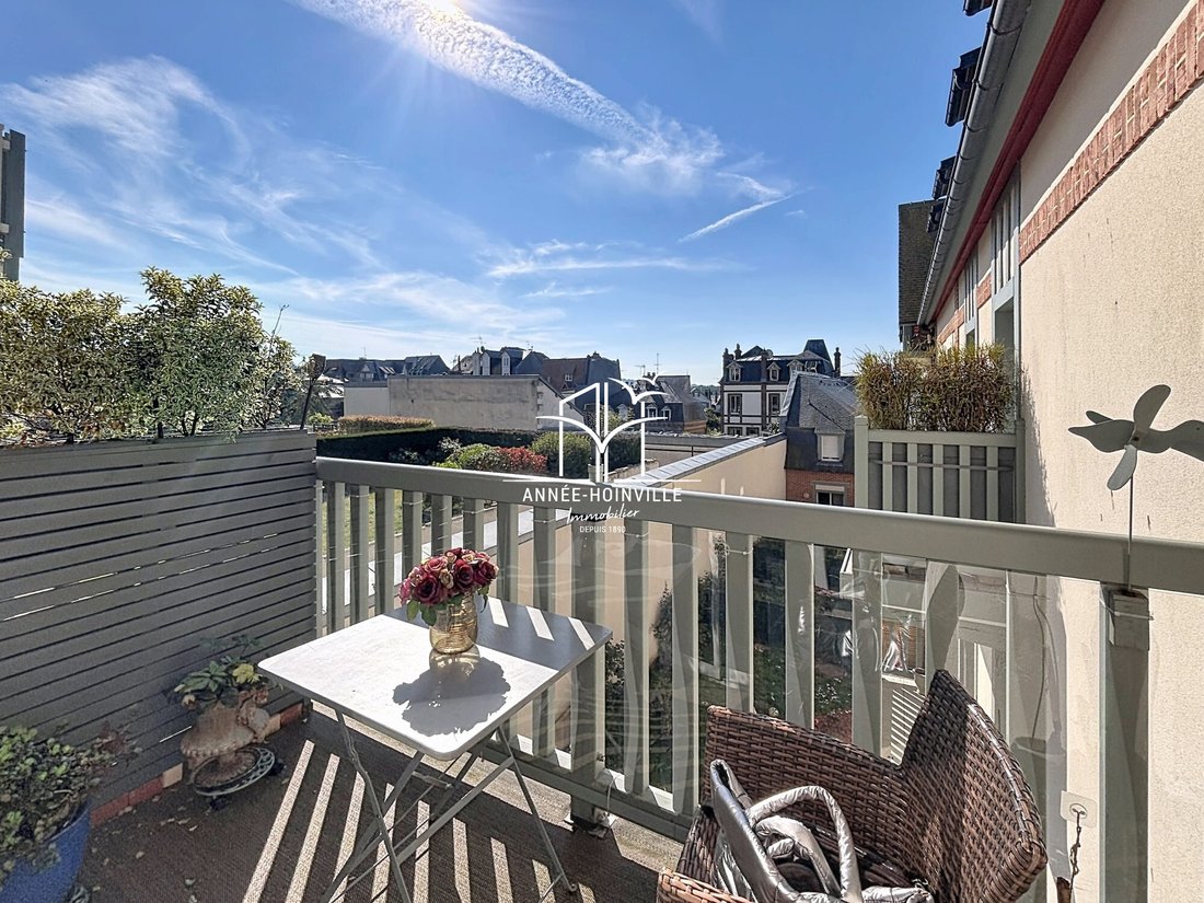 Apartment in Deauville, Normandy, France 1 - 18389749