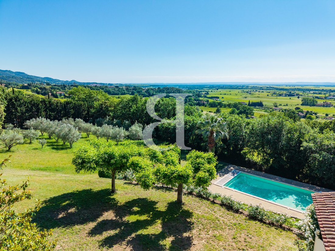 Villa in Séguret, Provence-Alpes-Côte d'Azur, France 2 - 17732315