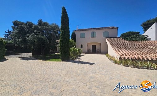 Country House in Baliste, Narbonne, France 1