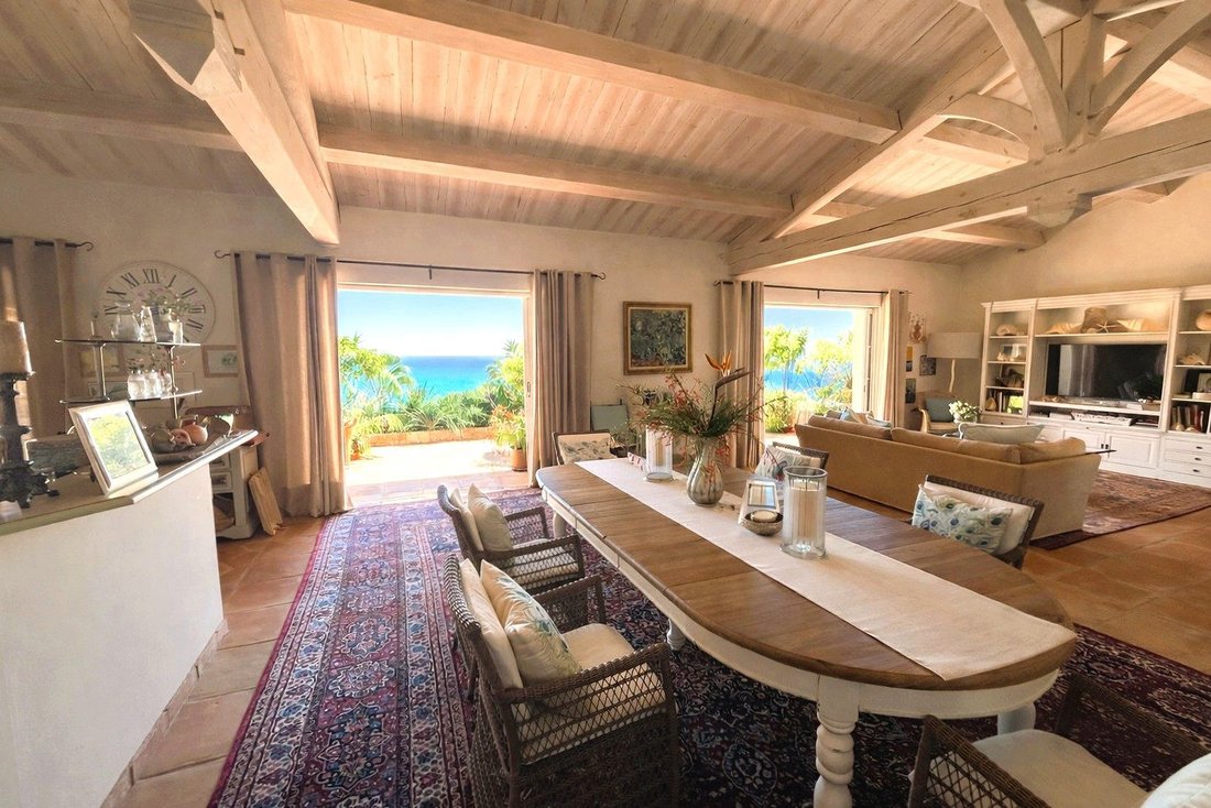 Villa in Rayol-Canadel-sur-Mer, Provence-Alpes-Côte d'Azur, France 2 - 18389841
