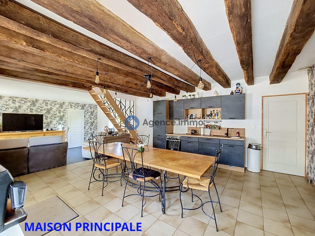 House in Neuillé-Pont-Pierre, Centre-Val de Loire, France 1 - 18389979