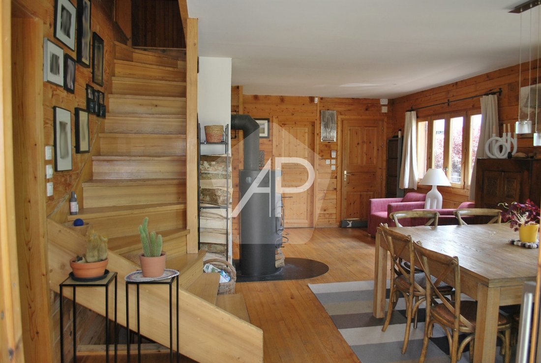 Chalet in Saint-Chaffrey, Provence-Alpes-Côte d'Azur, France 4 - 18389748