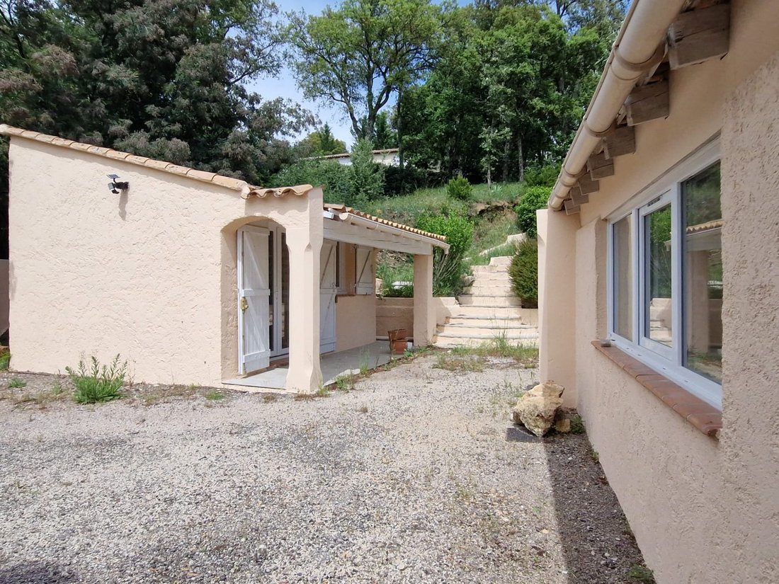 Villa à Bagnols-en-Forêt, Provence-Alpes-Côte d'Azur, France 5 - 18389977