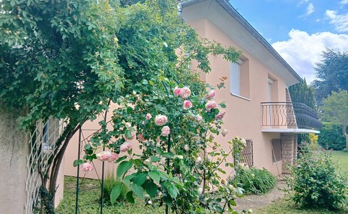 Maison à Eurexpo Mi Plaine, Chassieu, France 1