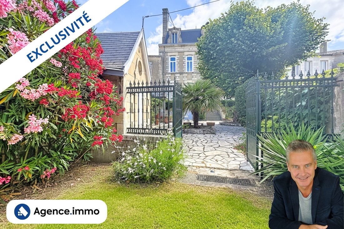 House in Saint-Ciers-sur-Gironde, Nouvelle-Aquitaine, France 1 - 18389957