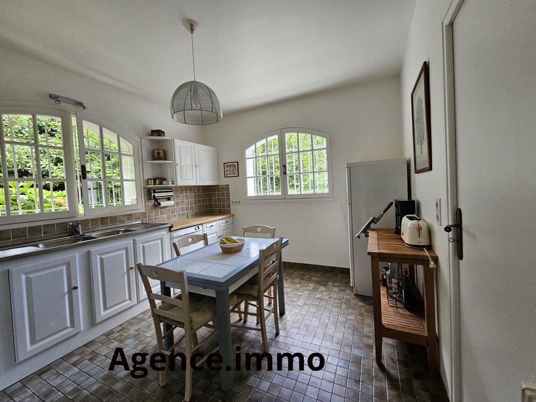 House in Le Mont-Saint-Adrien, Hauts-de-France, France 4 - 18389954
