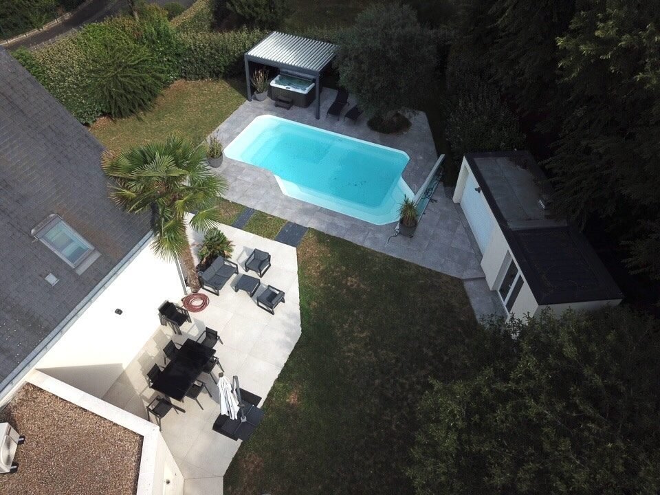 House in Saint-Cyr-sur-Loire, Centre-Val de Loire, France 2 - 18389871