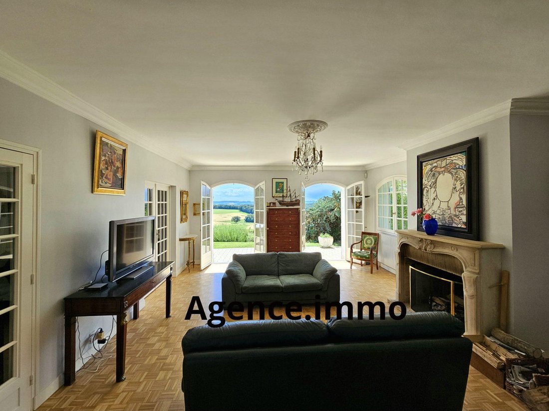 House in Le Mont-Saint-Adrien, Hauts-de-France, France 2 - 18389954