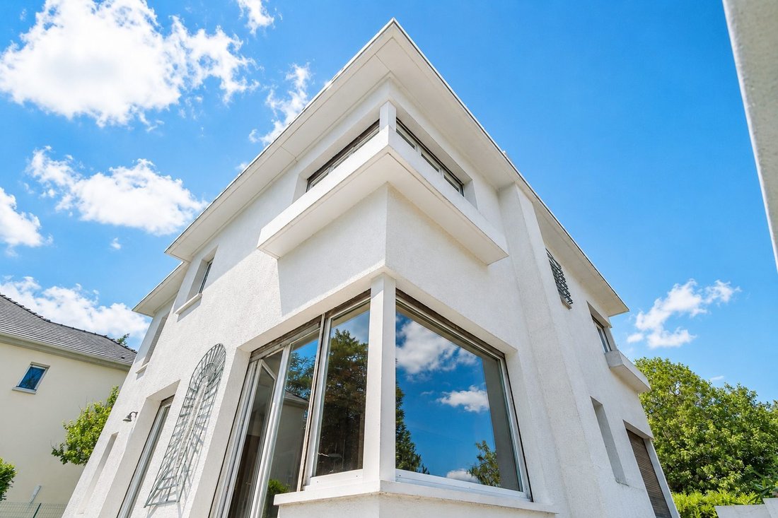 House in Bourg-La Feuillaume Nord, La Celle-Saint-Cloud, France 3 - 18389864