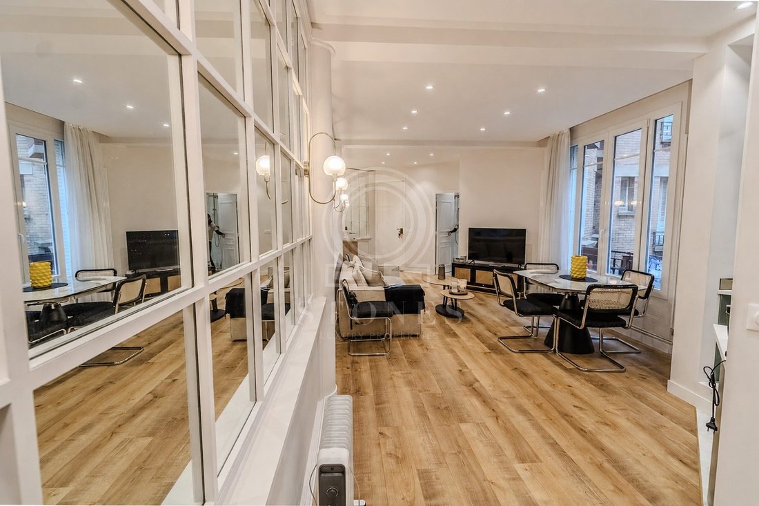 Apartment in Bois de Boulogne, Paris 16e Arrondissement, Paris 5 - 18389906