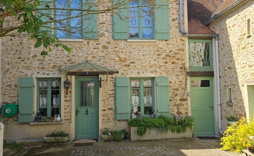 Casa a Perigny, Isola di Francia, Francia 1