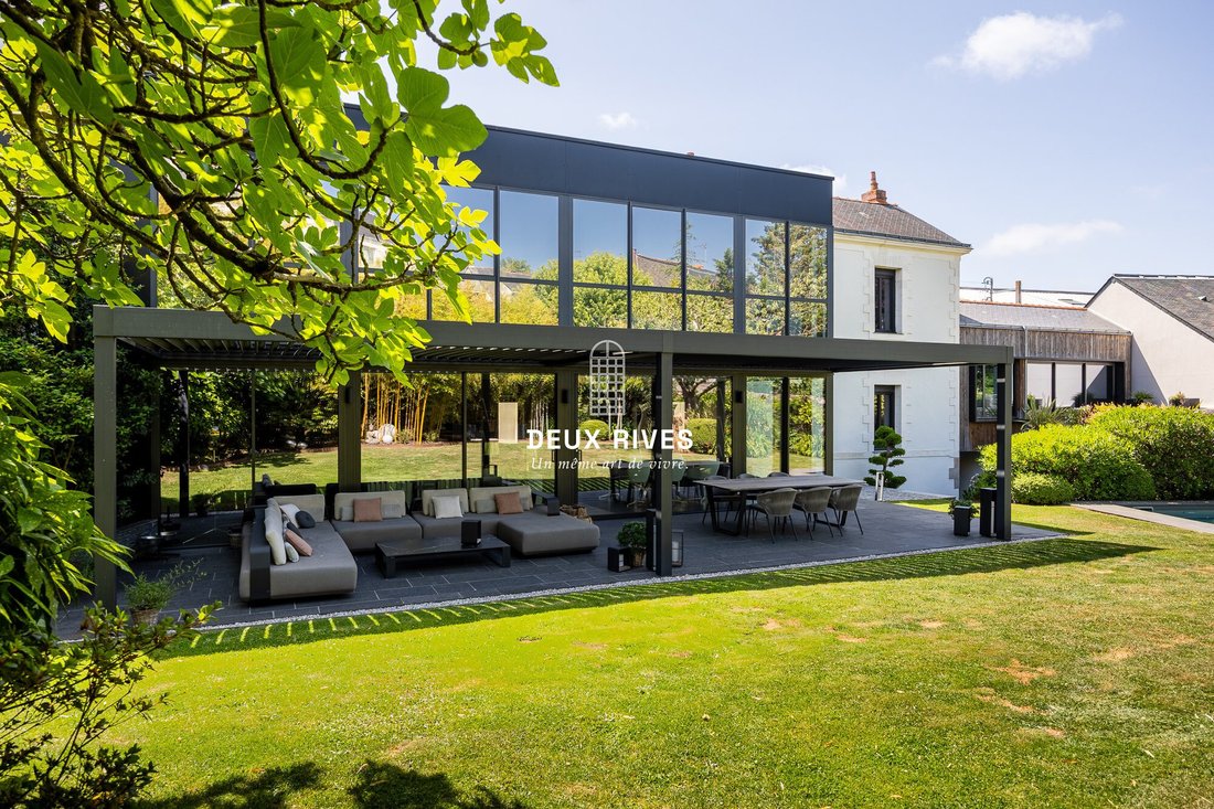 Villa in Chantenay - Sainte-Anne, Nantes, France 1 - 18389923