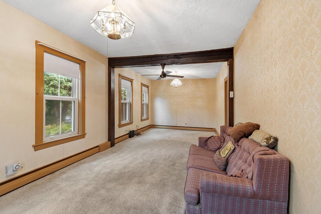House in Billerica, Massachusetts, United States 4 - 18390043