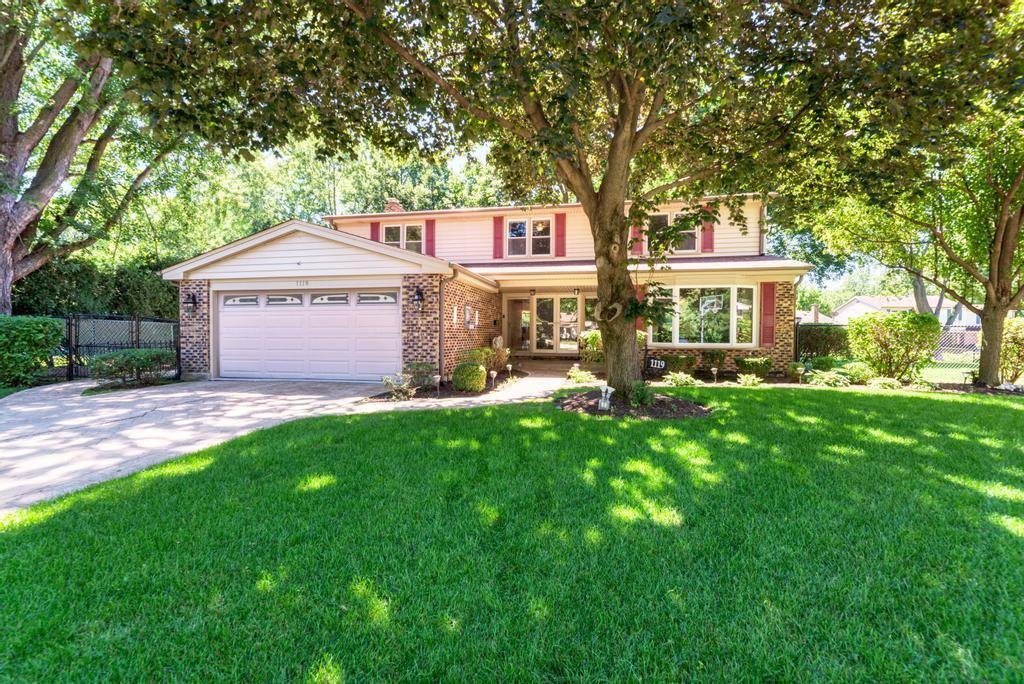 House in Arlington Heights, Illinois, United States 1 - 18390104