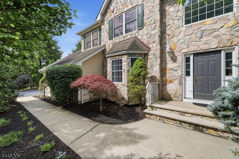 House in Chester, New Jersey, United States 5 - 18395812