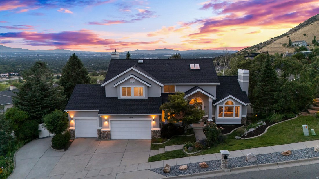House in Cottonwood Heights, Utah, United States 1 - 18395125