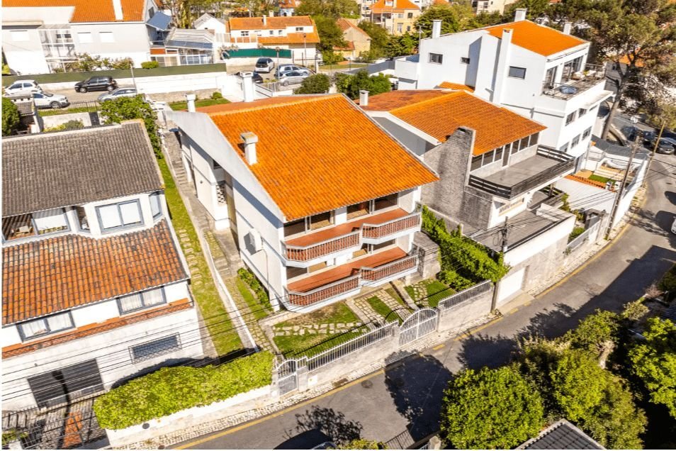 Villa in Parede, Lisbon, Portugal 2 - 18392917
