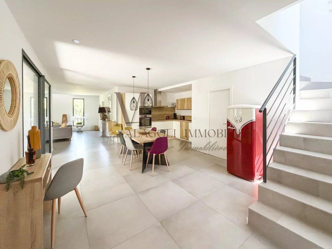 Villa in Porto-Vecchio, Corsica, France 4 - 17464603