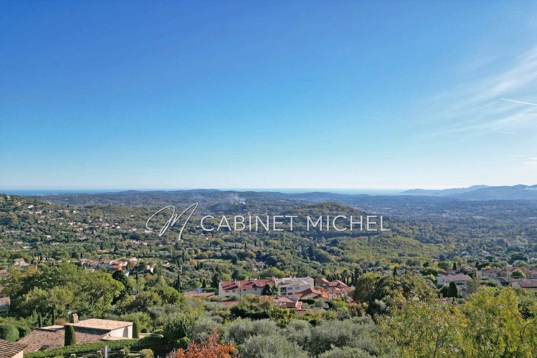 Villa in Grasse, Provence-Alpes-Côte d'Azur, France 1 - 18391575