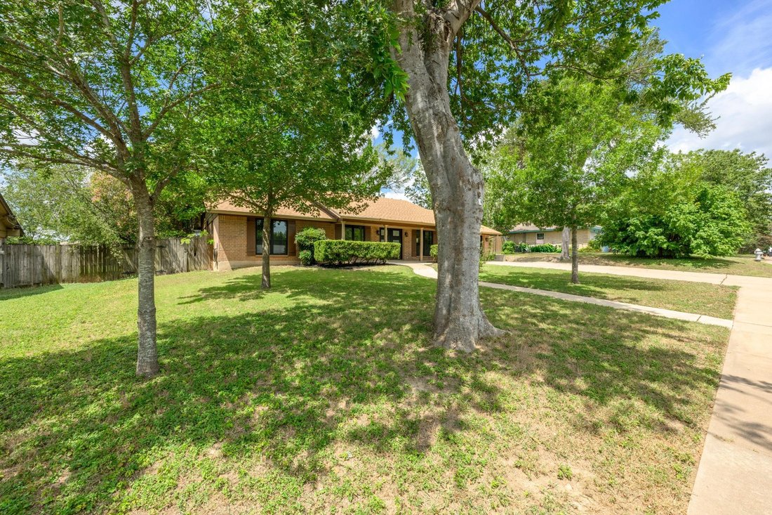 House in Austin, Texas, United States 4 - 18391348