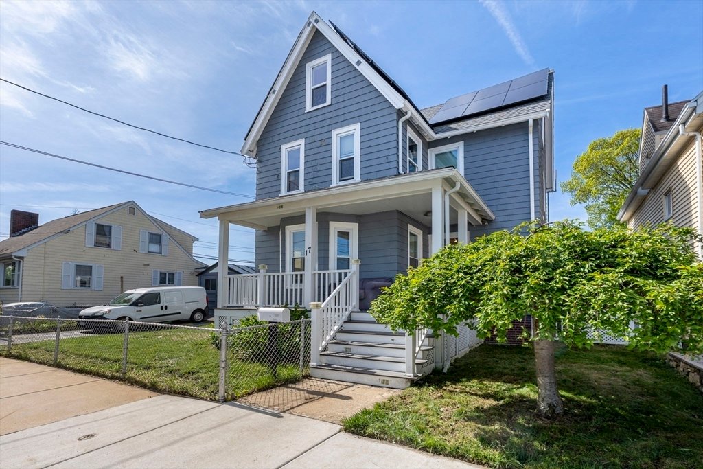House in Everett, Massachusetts, United States 1 - 18393602