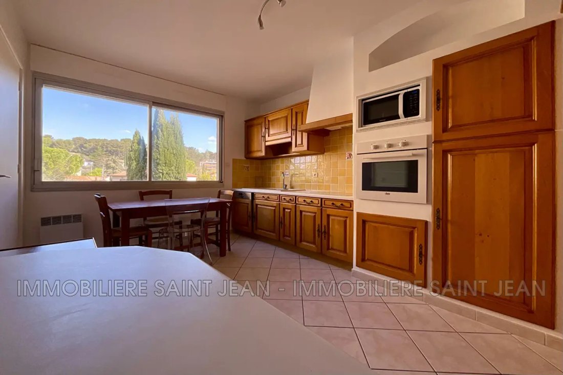 Apartment in Granettes-Jauberte-Sainte Anne, Aix-en-Provence, France 4 - 16150671