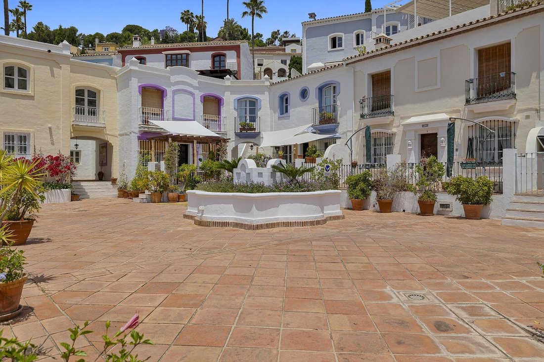 House in Benahavis, Andalusia, Spain 1 - 18393332