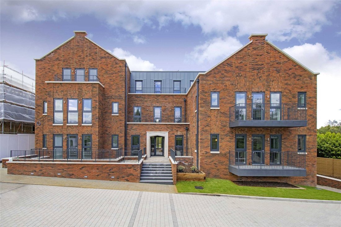 Apartment in Radlett, Hertsmere, England 1 - 18394417