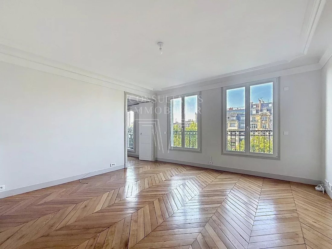 Apartment in Chaillot, Paris 16e Arrondissement, Paris 5 - 18393265