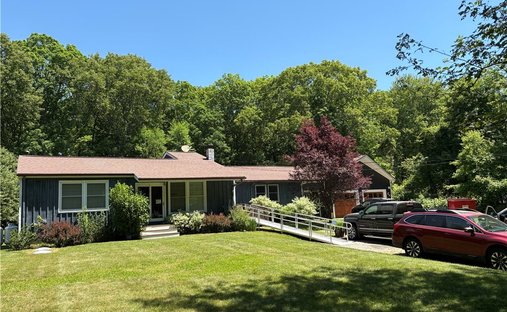 House in Glocester, Rhode Island, United States 1