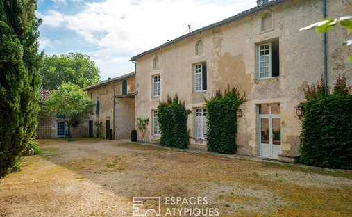 Villa in Vouillé, Nouvelle-Aquitaine, France 1