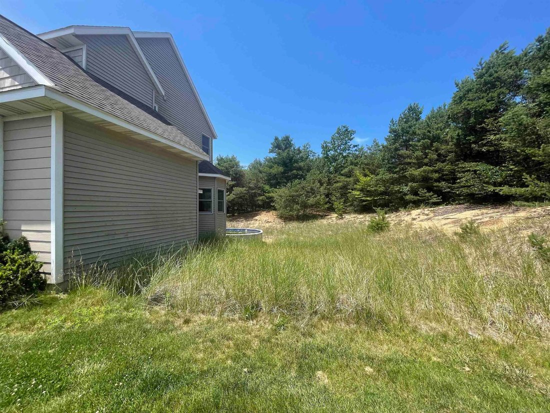 House in West Olive, Michigan, United States 2 - 18309088