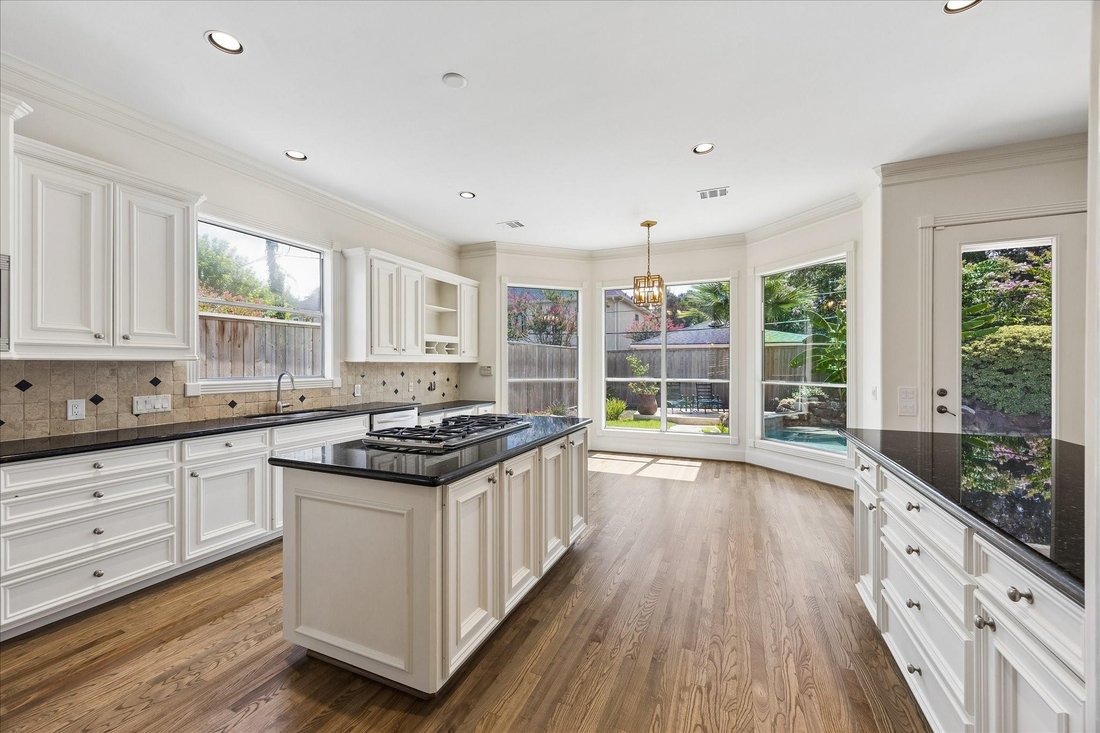 House in Bellaire, Texas, United States 3 - 18395968