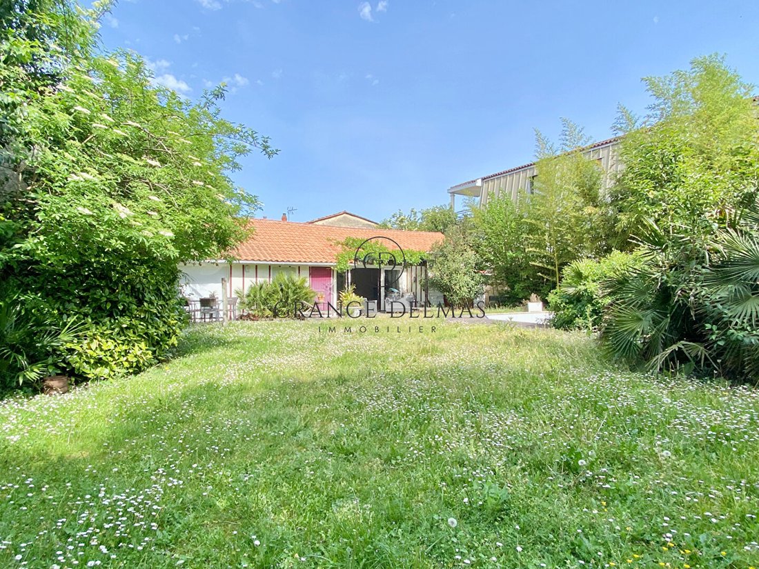 House in Le Lac-Bacalan, Bordeaux, France 2 - 17735341