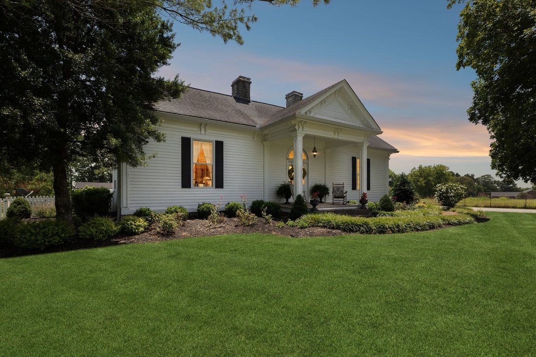 House in Chapel Hill, Tennessee, United States 2 - 18396458