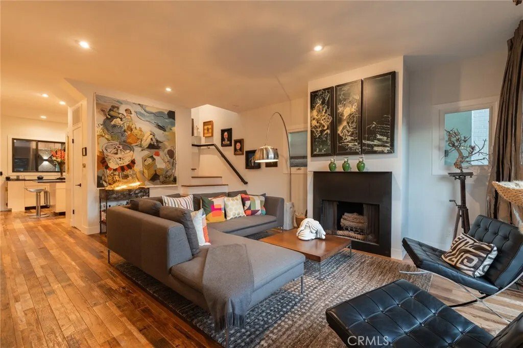 House in Signal Hill, California, United States 4 - 18392271