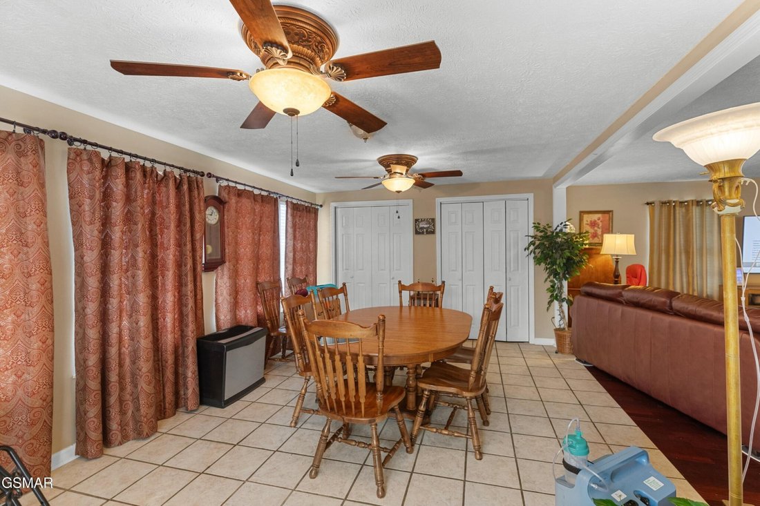 House in Rogersville, Tennessee, United States 5 - 18391141