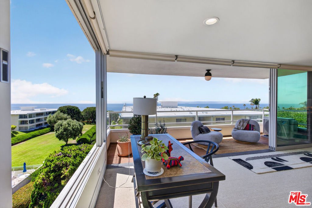 Condo in Rolling Hills, California, United States 1 - 18395383