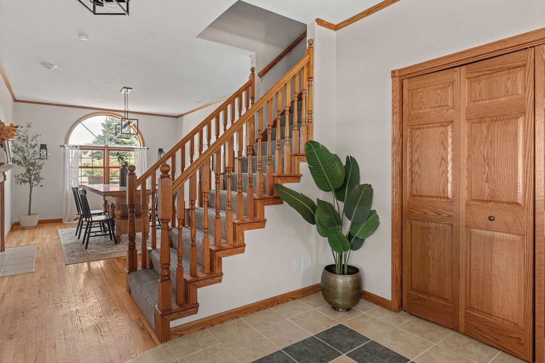 House in DeWitt, Iowa, United States 5 - 18394651