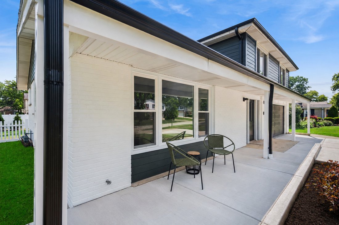 House in Glenview, Illinois, United States 3 - 18391701