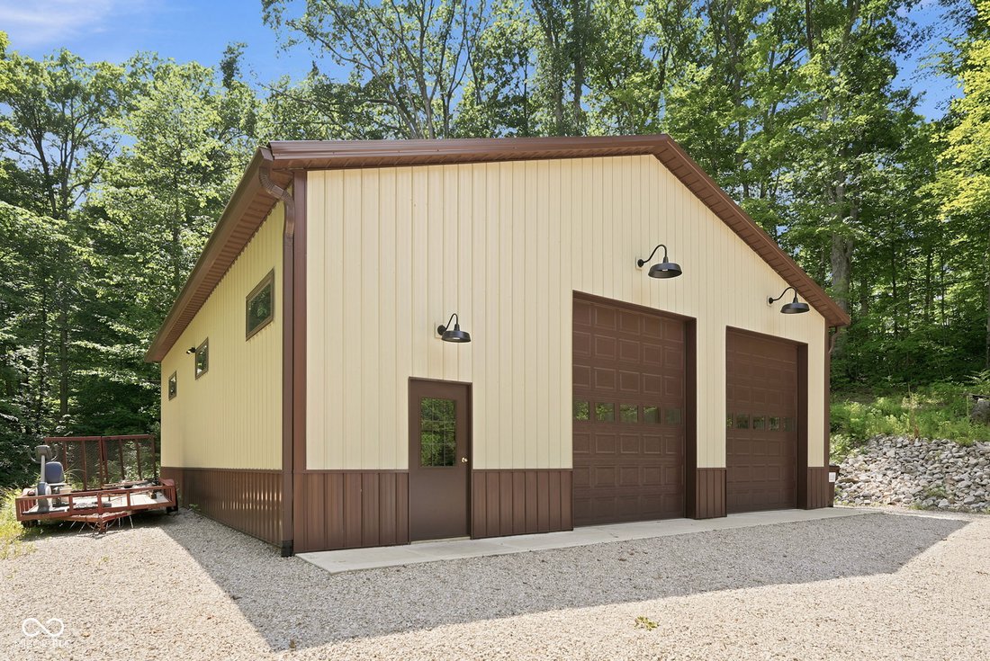 House in Nineveh, Indiana, United States 2 - 18395700